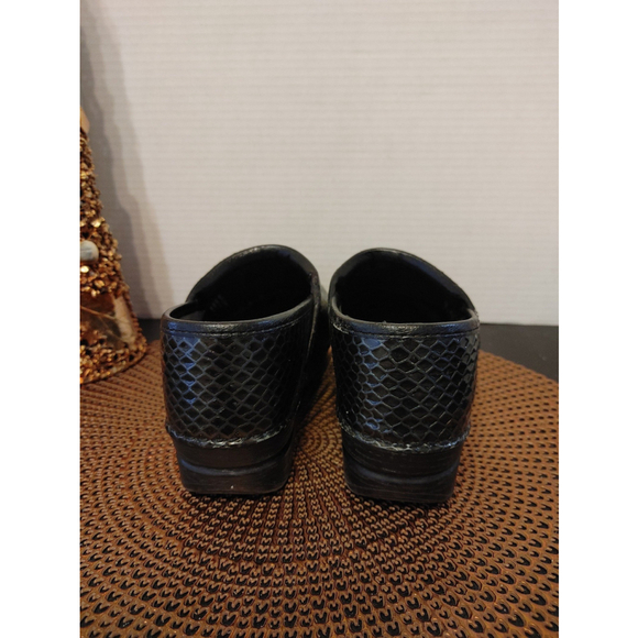 Dansko XP 2.0 Clogs Size 38 - Picture 4 of 5